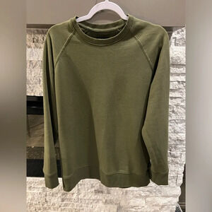 Richer Poorer sweatshirt size Large military green